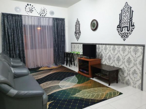 Cameronian Muslim Homestay